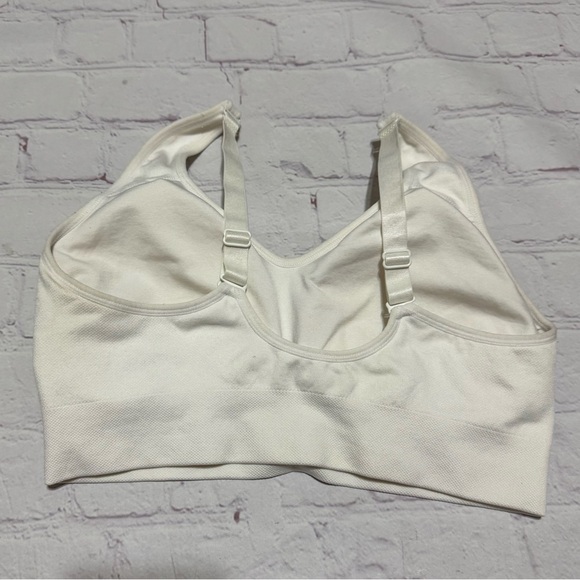 Champion, Free Press, Puma lot of 6 women’s sports bra size Medium GUC - Picture 8 of 16